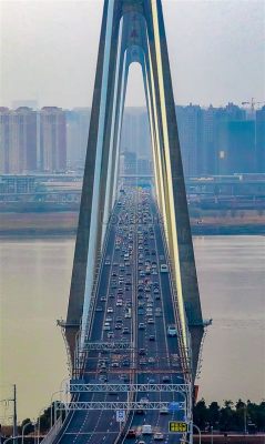  Wuhan Yangtze River Bridge Muhteşem Manzaraları ve Tarihi Önemiyle Bekliyor!